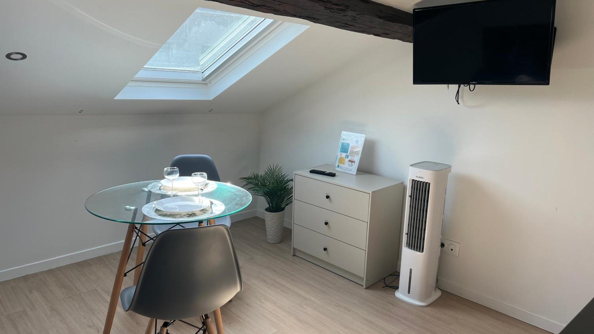 Studios Cozy Proche Gare Tgv Chatellerault Ngoại thất bức ảnh