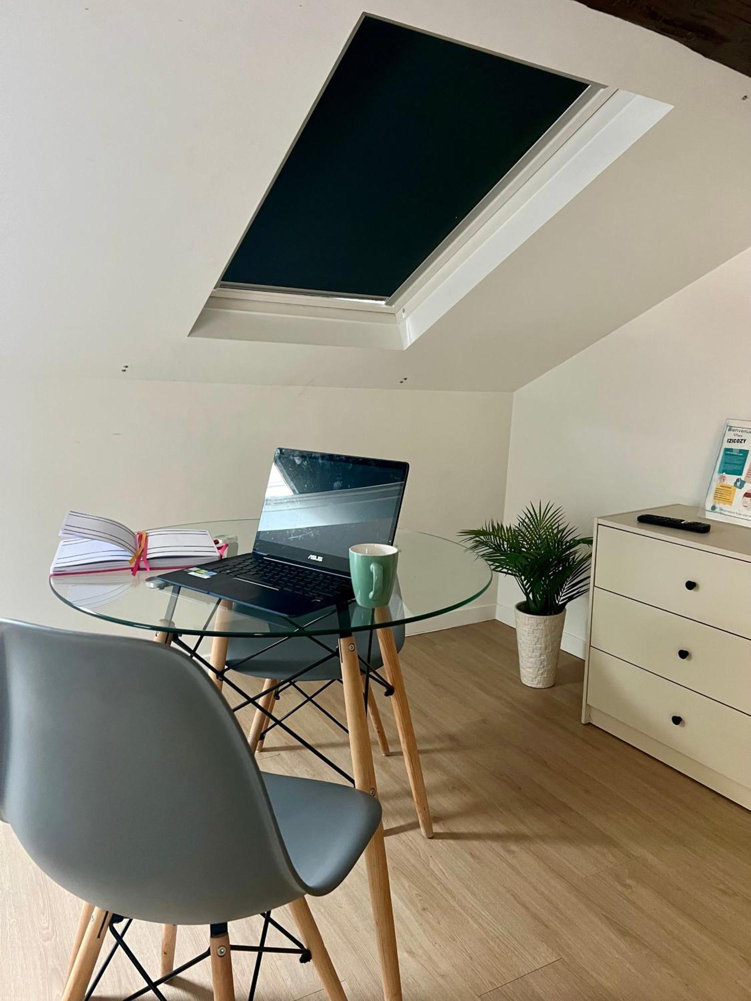 Studios Cozy Proche Gare Tgv Chatellerault Ngoại thất bức ảnh