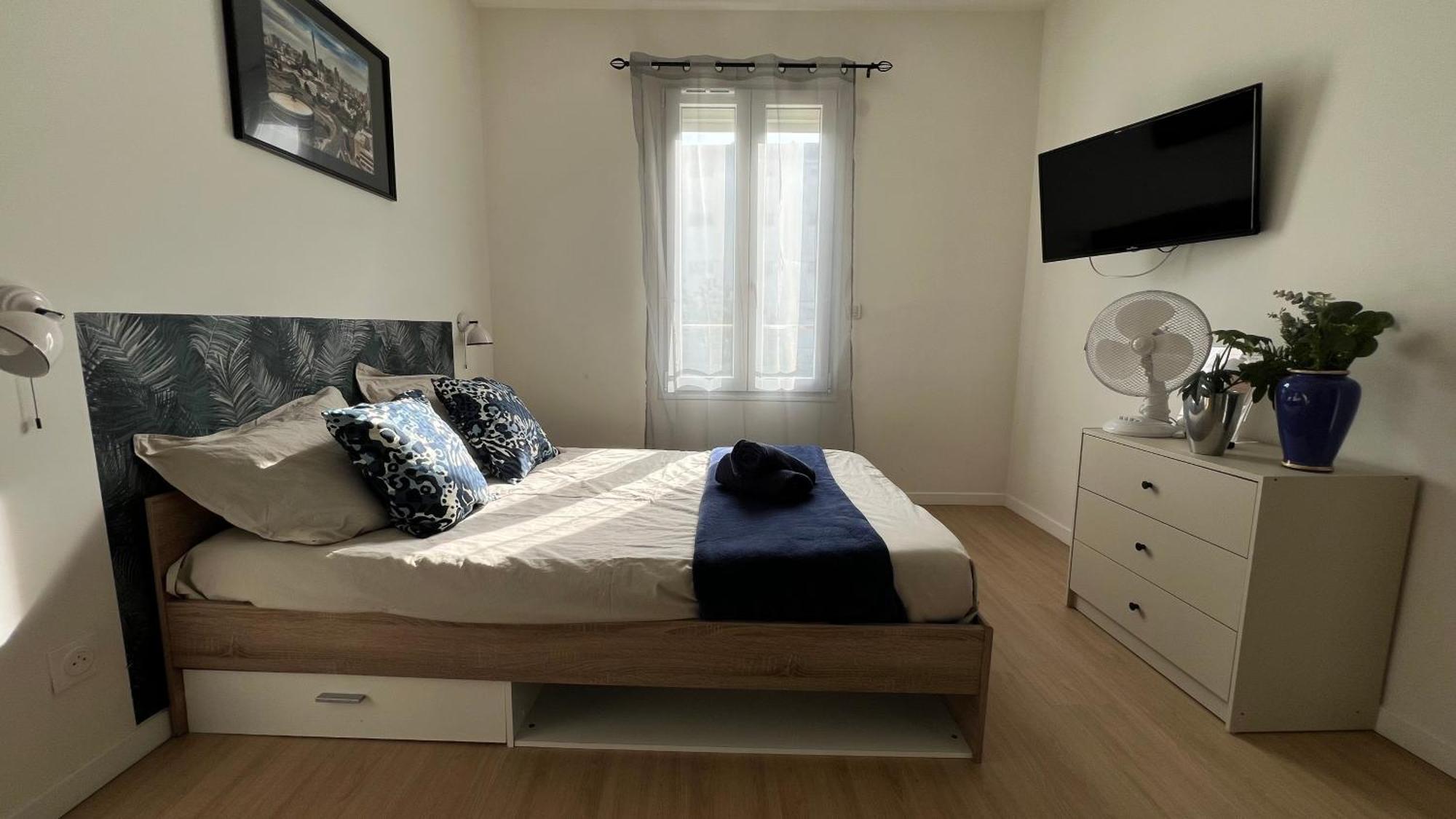 Studios Cozy Proche Gare Tgv Chatellerault Ngoại thất bức ảnh