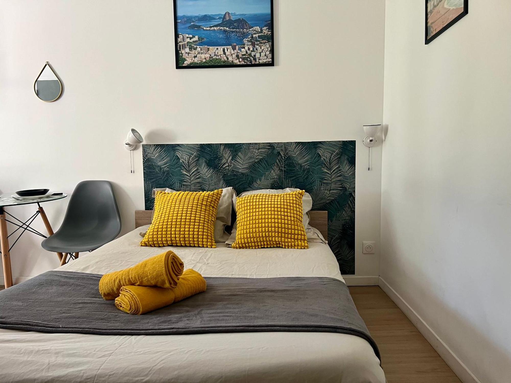 Studios Cozy Proche Gare Tgv Chatellerault Ngoại thất bức ảnh