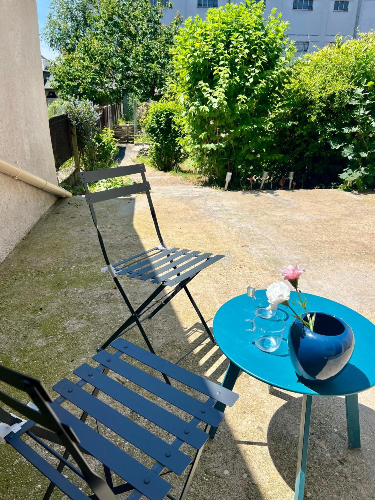 Studios Cozy Proche Gare Tgv Chatellerault Ngoại thất bức ảnh
