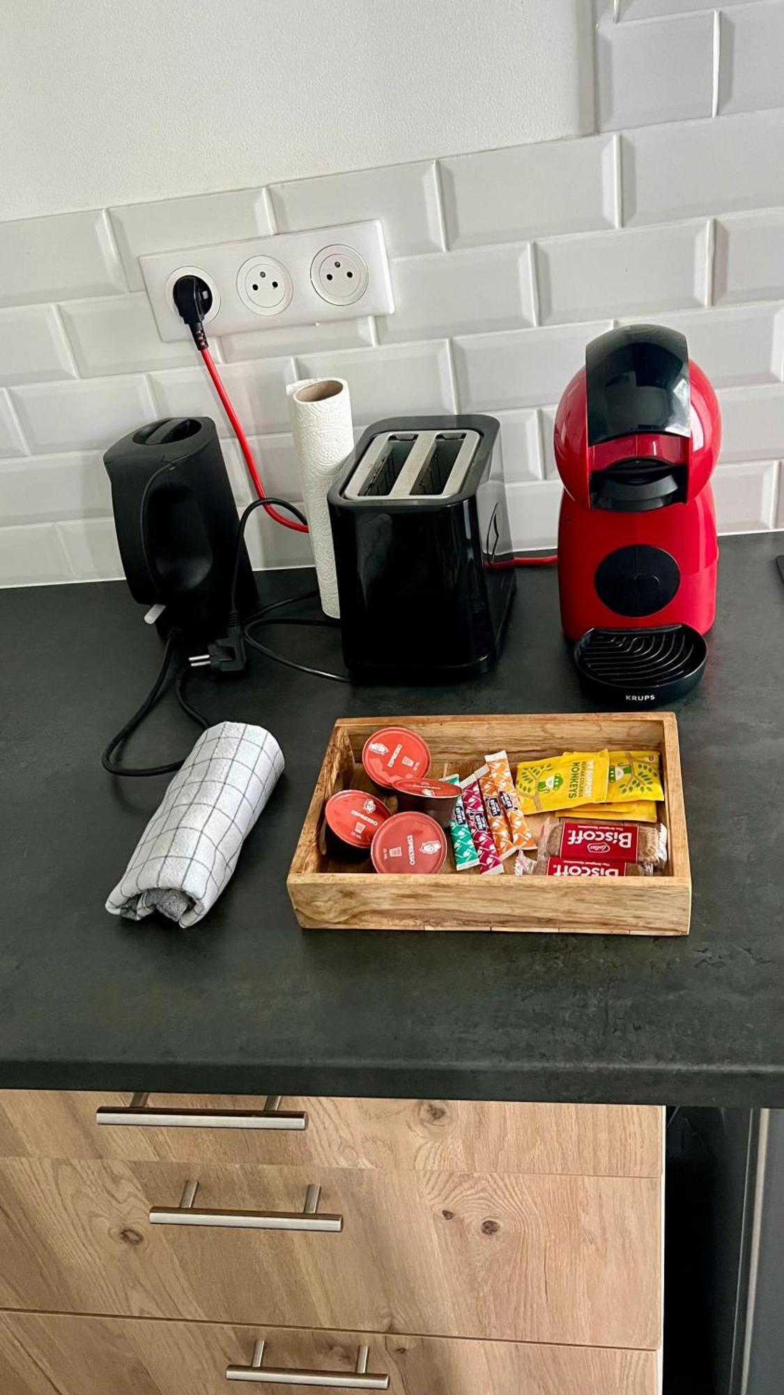 Studios Cozy Proche Gare Tgv Chatellerault Ngoại thất bức ảnh