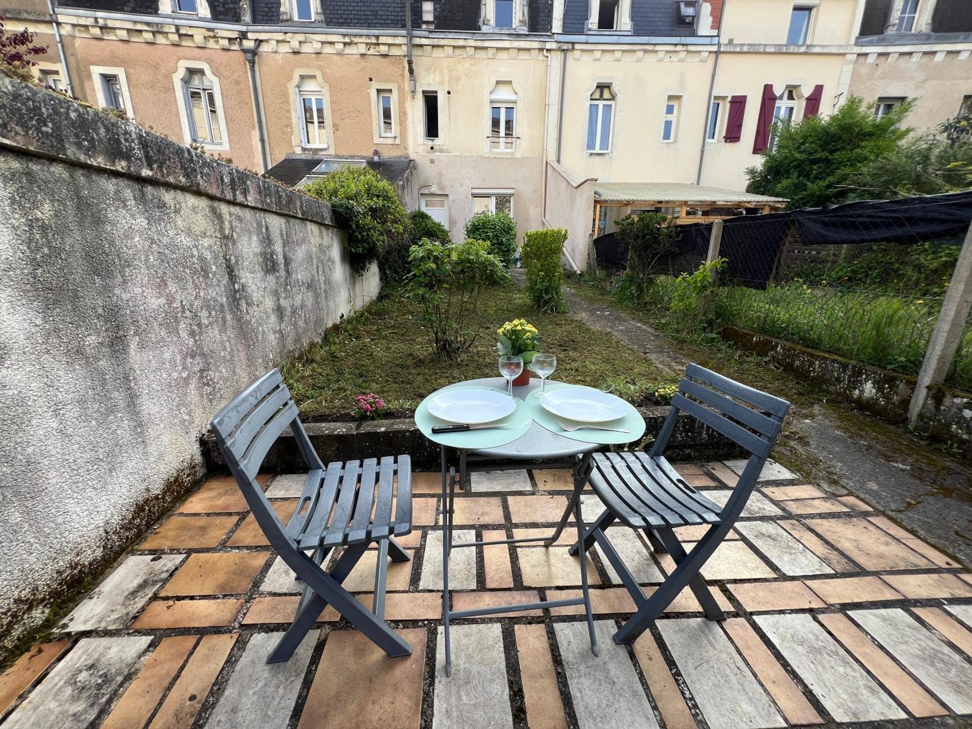 Studios Cozy Proche Gare Tgv Chatellerault Ngoại thất bức ảnh