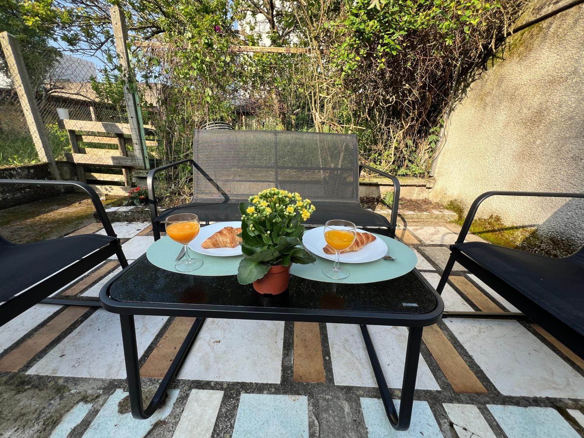Studios Cozy Proche Gare Tgv Chatellerault Ngoại thất bức ảnh