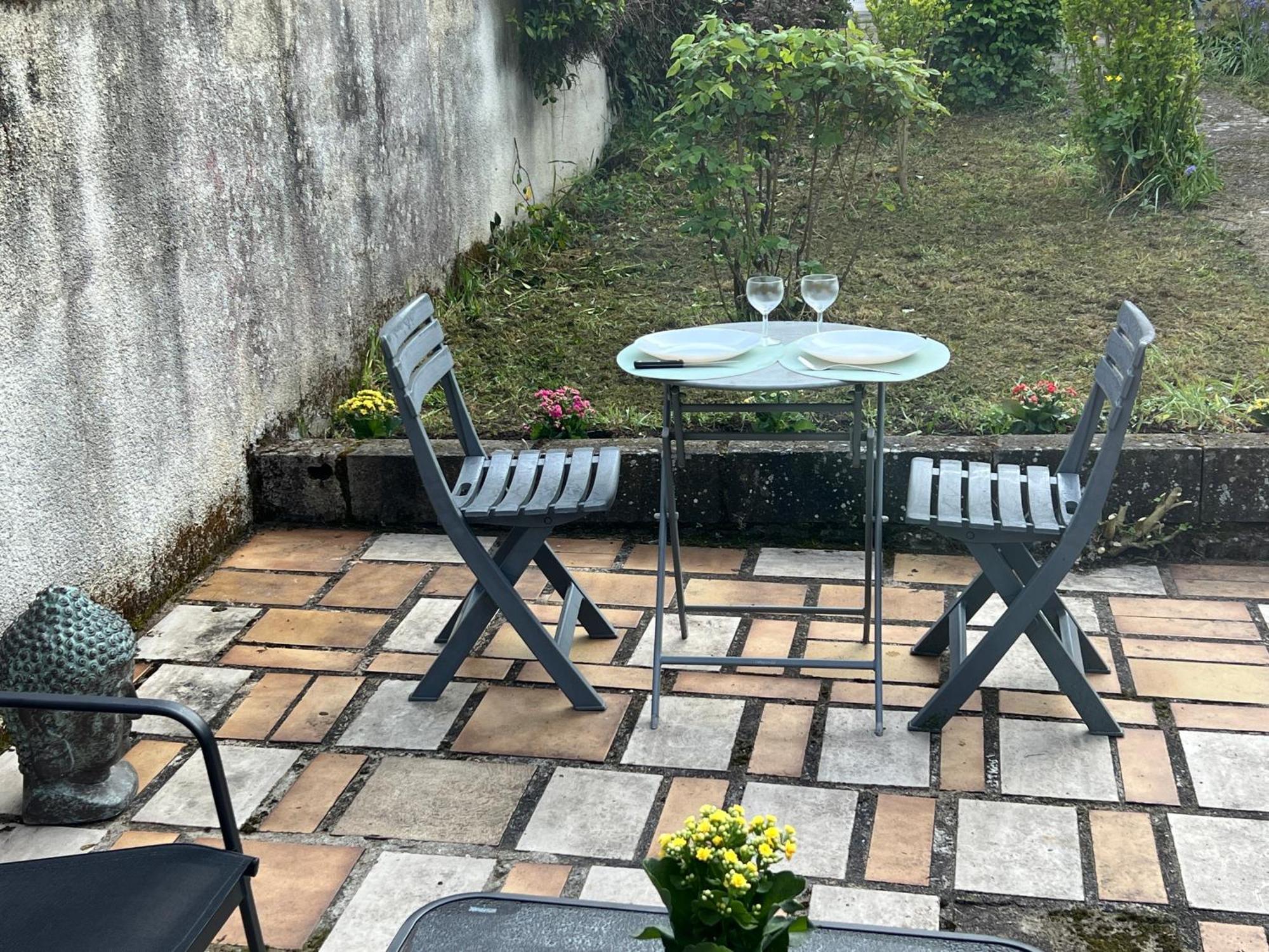 Studios Cozy Proche Gare Tgv Chatellerault Ngoại thất bức ảnh