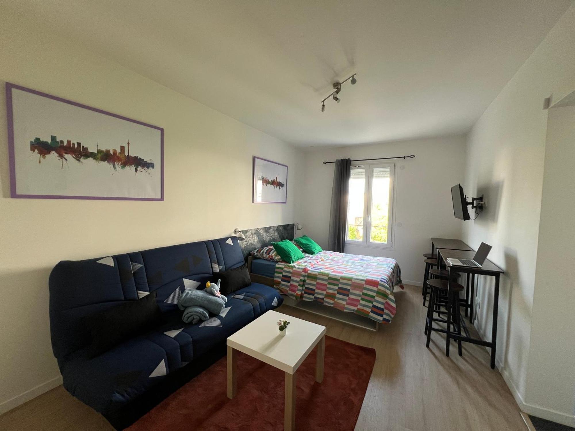 Studios Cozy Proche Gare Tgv Chatellerault Ngoại thất bức ảnh